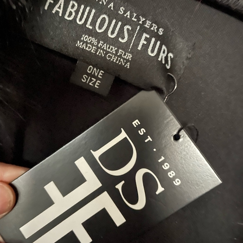 Donna Salyers Fabulous Furs Cape Black Faux Fur Quiet Luxury Lagenlook Y2K NWT - Picture 3 of 4